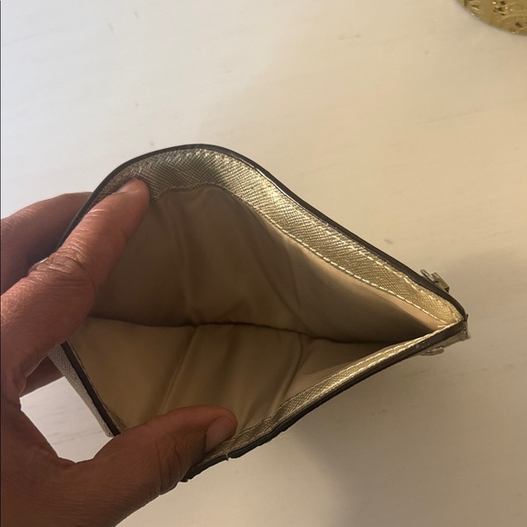 Vintage Coach Brown Wallet with Gold Accents - Picture 6 of 8